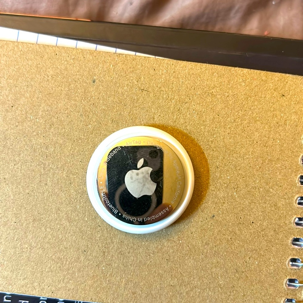 Apple AirTag